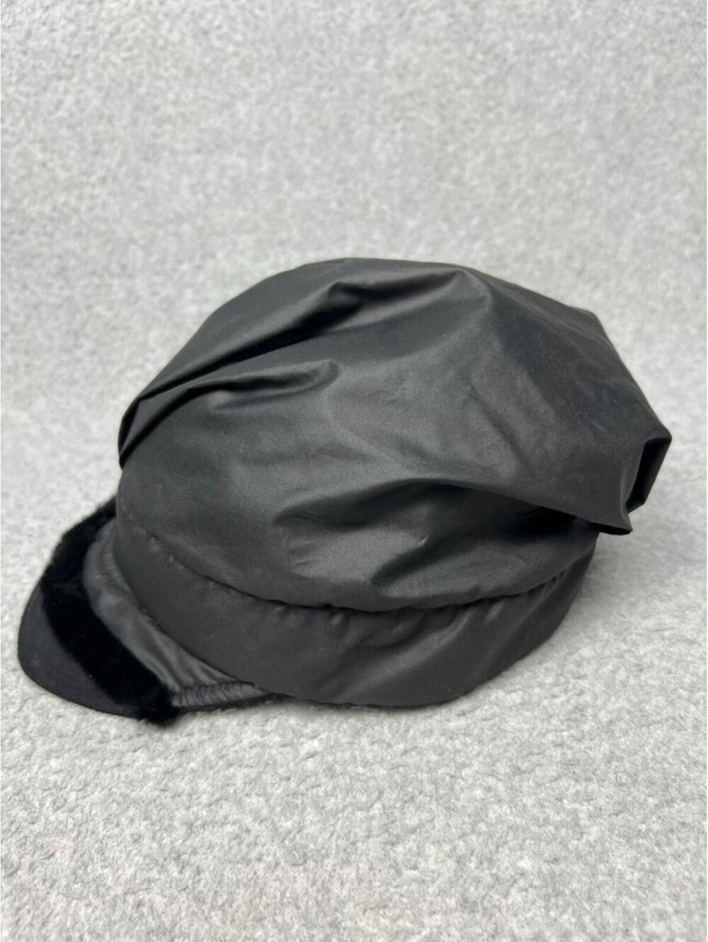 Y2K UGG Nylon Classic Winter Mini Newsboy shearling-trimmed brim One Size New - Picture 2 of 6